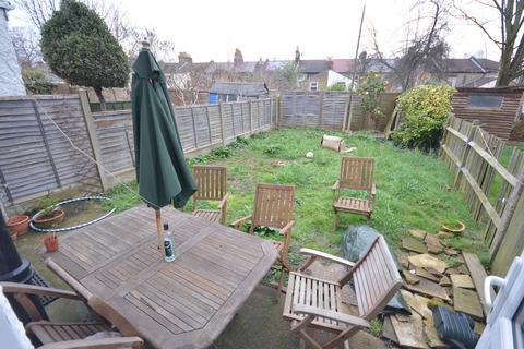 3 bedroom semi-detached house to rent - Barriedale, New Cross, London, SE14