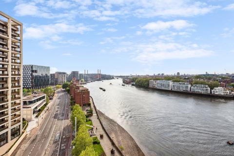 2 bedroom flat to rent, The Tower, 1 St. George Wharf, London