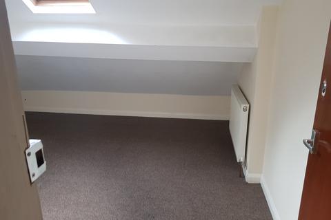 2 bedroom apartment to rent, Leicester LE4