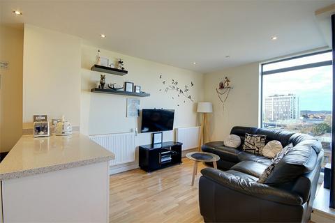 2 bedroom flat to rent, Colman Parade, Southbury Road, Enfield, EN1