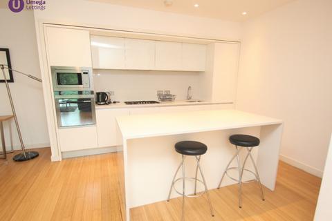 3 bedroom flat to rent - Simpson Loan, Quartermile, Edinburgh, EH3