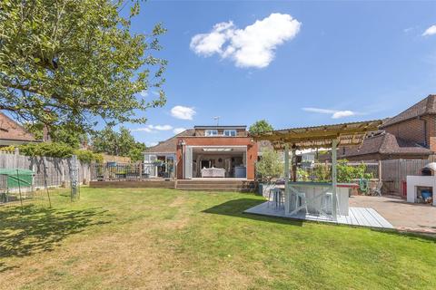 5 Kevan Drive, Send, Woking, GU23 7BU