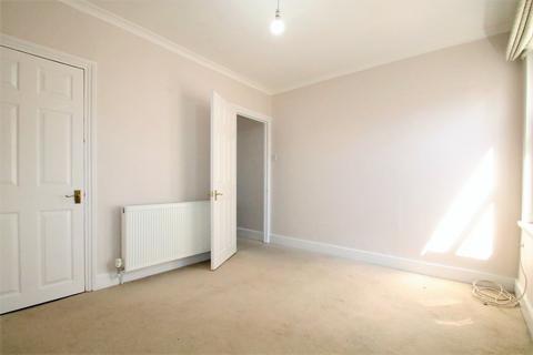 2 bedroom terraced house to rent, St Peter's Street, South Croydon