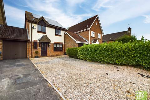 3 bedroom link detached house to rent, Gower Park, College Town, Sandhurst, Berkshire, GU47