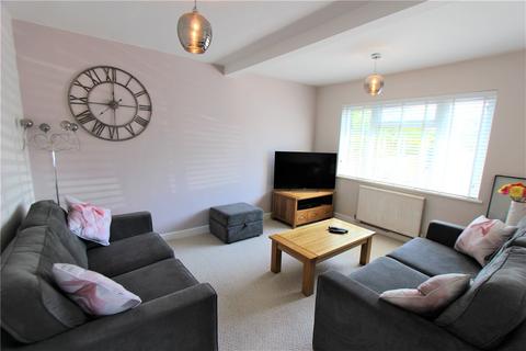 3 bedroom semi-detached house to rent, Linden Close, Rayleigh, Essex, SS6