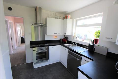 3 bedroom semi-detached house to rent, Linden Close, Rayleigh, Essex, SS6