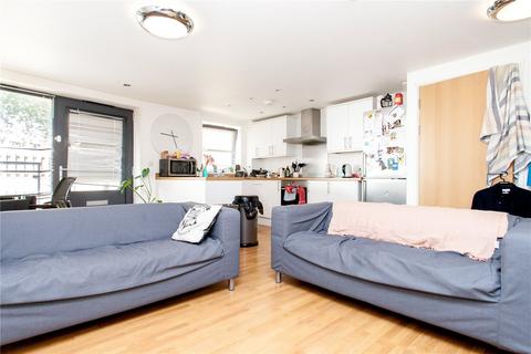 3 bedroom apartment to rent, Theven Street, London, E1