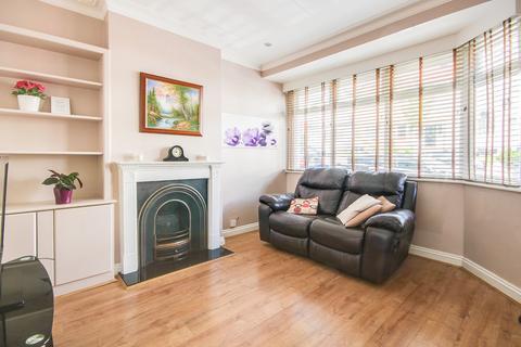 21 Malcolm Road, Coulsdon, CR5 2DB