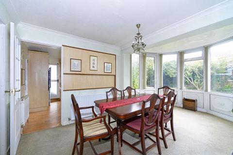 4 bedroom detached house for sale, Barnfield, Cranleigh