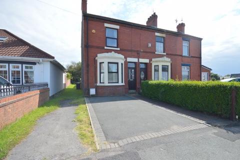 2 bedroom terraced house to rent, Cronton Road, Widnes