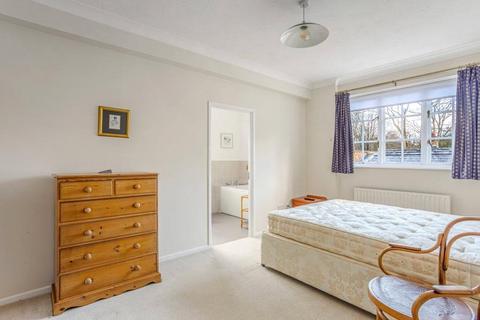 undefined, Salisbury House, Abbey Mill Lane, St. Albans, Hertfordshire, AL3