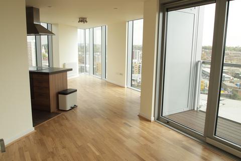 3 bedroom apartment for sale - Vertex Tower, 3 Harmony Place, London, SE8
