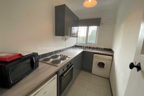 2 bedroom apartment to rent - Gibbins Road, Selly Oak