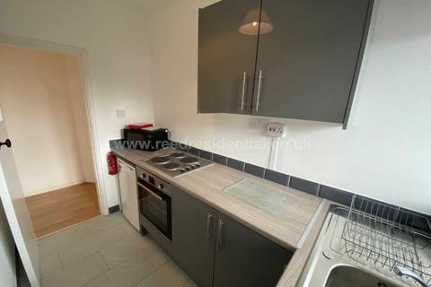 2 bedroom apartment to rent - Gibbins Road, Selly Oak