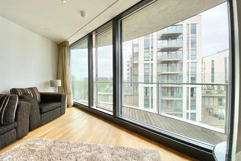 2 bedroom apartment to rent, London W2