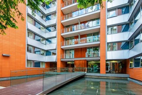 2 bedroom apartment to rent, London W2