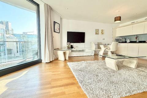 2 bedroom apartment to rent, London W2