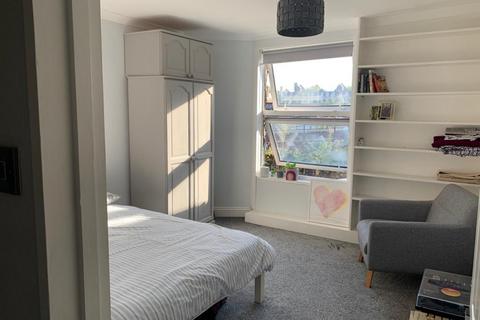 2 bedroom flat to rent - Ferndale Raod, London SW9