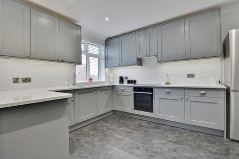 3 bedroom penthouse for sale - Helena Road, Southsea