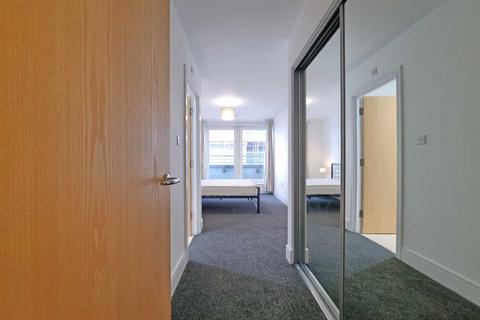 2 bedroom penthouse to rent, Anchor Street, Ipswich