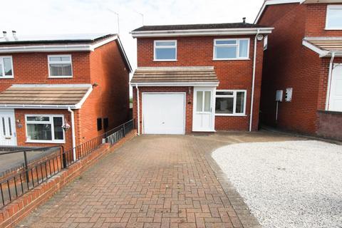 3 bedroom detached house to rent, Malcolm Drive, Abbey Hulton, Stoke-on-Trent, ST2