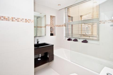 3 bedroom apartment to rent, St Johns Wood Park, London NW8