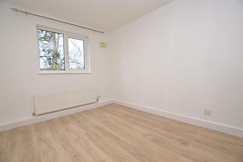 1 bedroom ground floor flat to rent - Woking