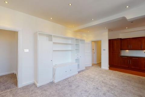 2 bedroom apartment to rent - Avenue Road, London, NW8