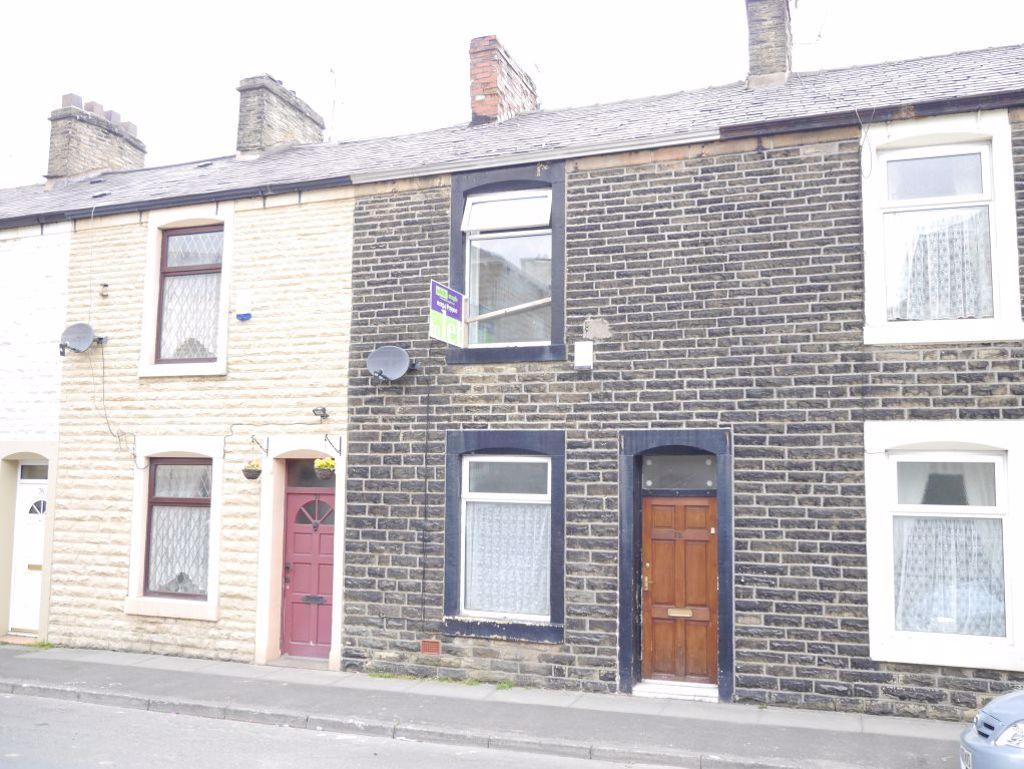 Clement Street, Accrington 2 bed terraced house £395 pcm (£91 pw)