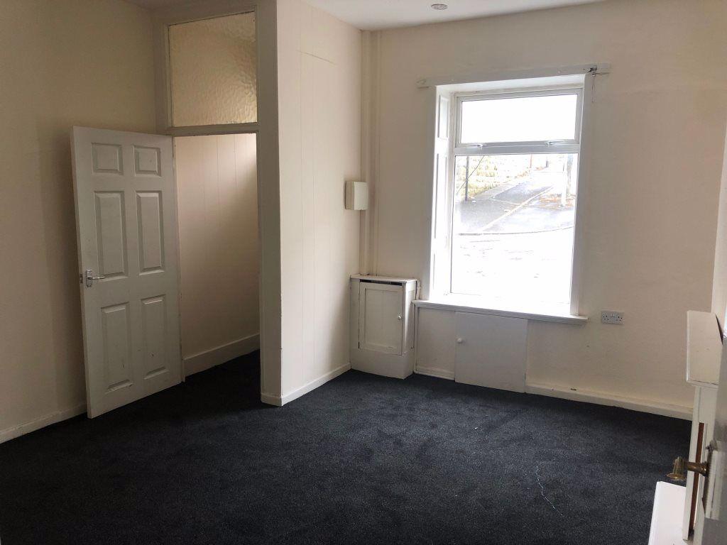 Clement Street, Accrington 2 bed terraced house £395 pcm (£91 pw)