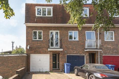 3 bedroom townhouse to rent, Maidenhead,  Berkshire,  SL6