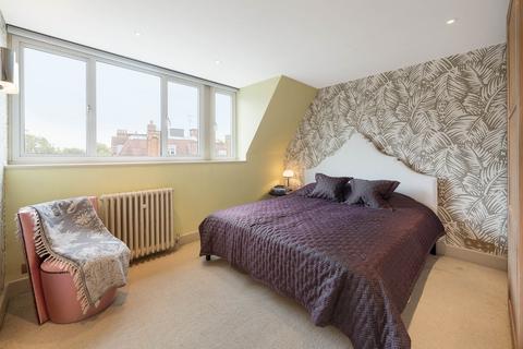2 bedroom flat for sale, Elm Park Gardens, Chelsea, London