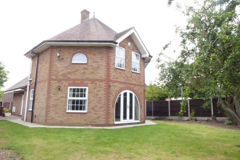 4 bedroom detached house to rent, Millers Brook, Belton, DN9