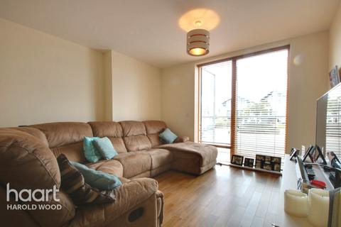 1 bedroom apartment for sale, 29 St Clements Avenue, ROMFORD