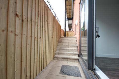 1 bedroom apartment to rent, The Quadrant, Sand Pits, Birmingham, B1