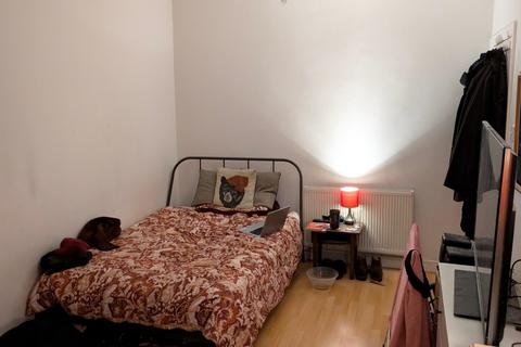 Flat share to rent, Kings Cross Road, Kings Cross