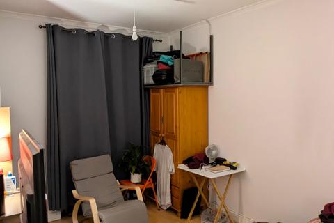 Flat share to rent, Kings Cross Road, Kings Cross