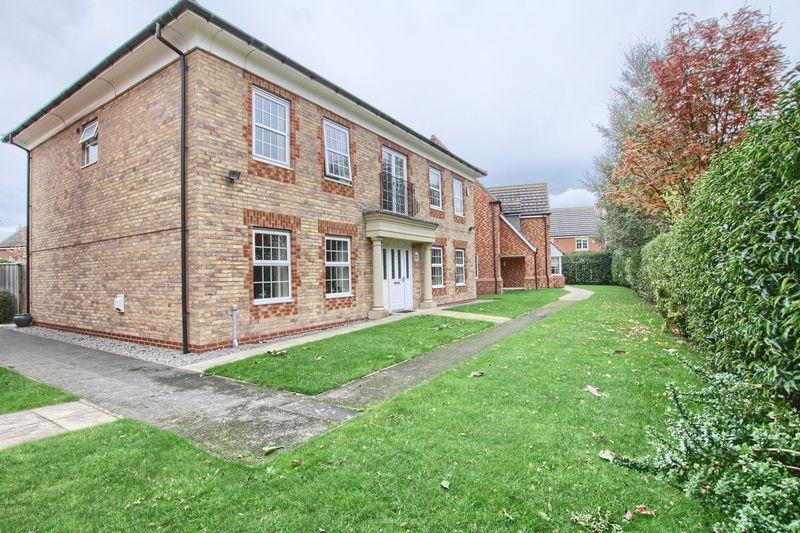 Lullingstone Crescent, Ingleby Barwick 5 bed detached house £374,995