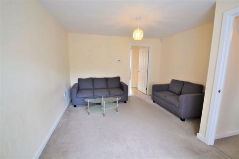 3 bedroom terraced house to rent, Blodwell Street, Salford