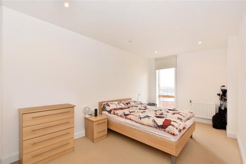 3 bedroom apartment to rent, Barry Blandford Way, Limehouse Cut, London, E3