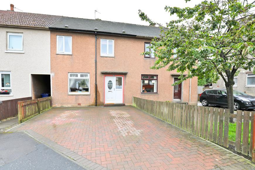 Langside Drive, Kennoway, Leven 3 bed terraced house £82,500