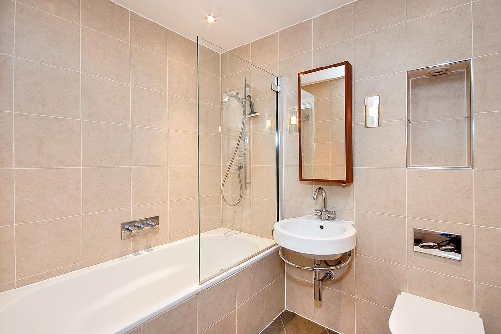 Apartment in London - More