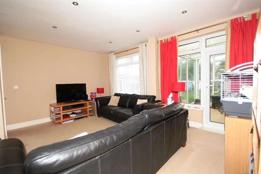 Hawkins Crescent, Shoreham By Sea 3 bed semidetached house £339,950