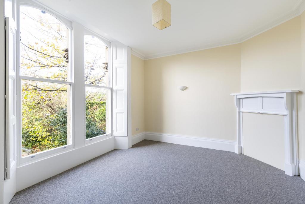 Bedroom  v