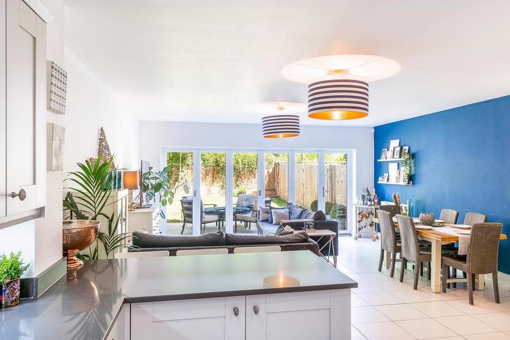 Kitchen/Lounge