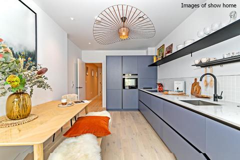 3 bedroom flat for sale, The Tramyard, Balham High Road, Balham