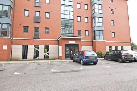 2 bedroom apartment to rent, Bryers Court, Warrington