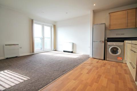 2 bedroom apartment to rent, Bryers Court, Warrington