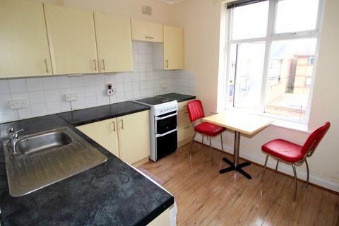 1 bedroom apartment to rent - Commercial Road, Poole