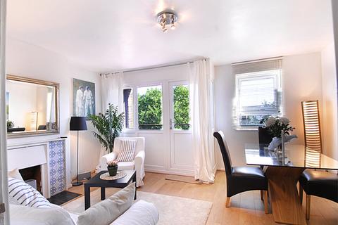 2 bedroom flat to rent, Llewellyn St, Bermondsey